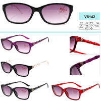 Plastic frame glasses VIZZINI V8142 have high diopters to -1,00 -8,00 to (step 0,5) with colored lenses