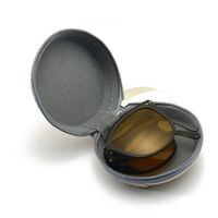 Folding plastic sunglasses with UV protection 0005