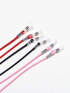 Набор из трех разноцветных восковых веревок для очков GM050