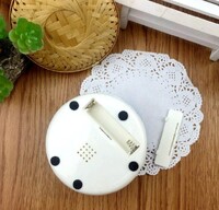 Набор - устройство для очистки мягких контактных линз (A set for cleaning soft contact lenses) HL-800 青洁王子清洸器