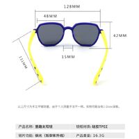 Polarized silicone sunglasses with UV400 protection for kids T111035