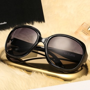 Polarized sunglasses with UV400 protection FENQI 3113