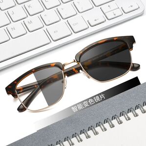 Photochromic glasses with color changing lenses with UV protection KY861变色