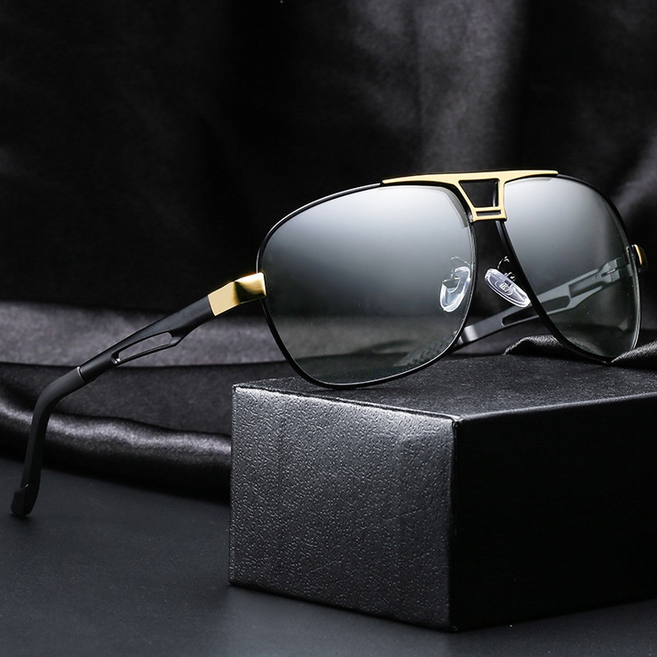 Polarized sunglasses with UV400 protection F8813-3