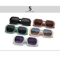 Пластиковые женские солнцезащитные очки с квадратными линзами Elit 9148-EL