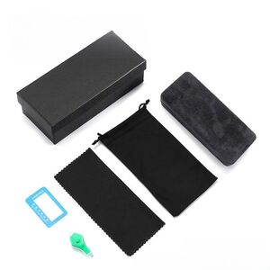 Футляр для очков и солнцезащитных очков + дополнительный комплект HD199