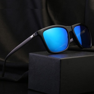 Солнцезащитные поляризационные очки с защитой UV400 FENQI F8802-1