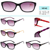 Plastic frame glasses VIZZINI V8142 have high diopters to -1,00 -8,00 to (step 0,5) with colored lenses