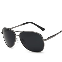Polarized sunglasses with UV400 protection F5521
