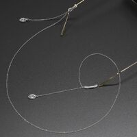 Silver-colored metal non-slip chain, with pendant teardrop, for glasses and masks GL337