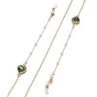 Gold-colored metal non-slip chain, with crystal heart and pearl, for glasses and masks GL1505