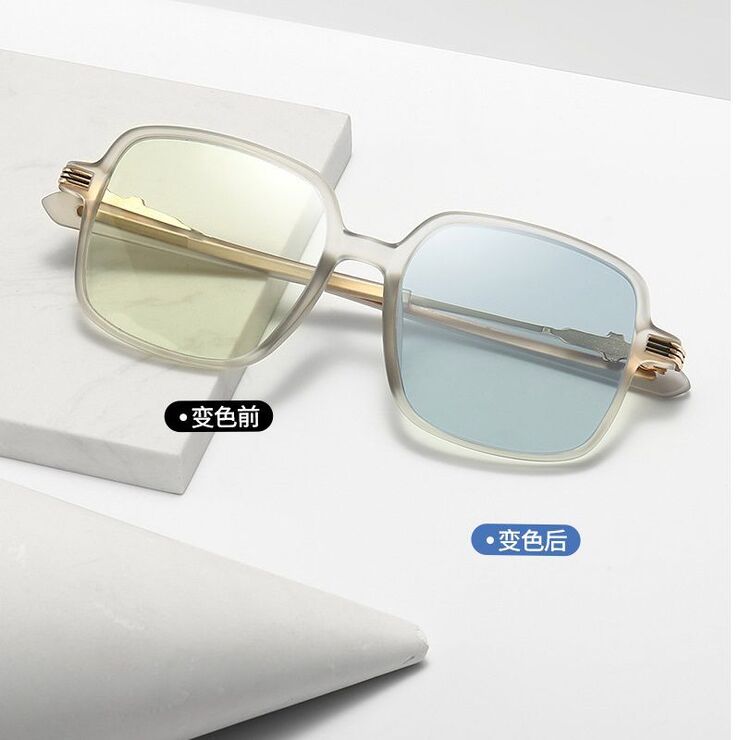 Очки пластиковые TR90 фотохромные с защитой от синего света 9725-GT