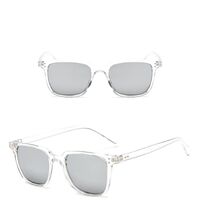 Солнцезащитные модные очки KYZ3246