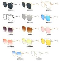Polarized metal sunglasses with UV400 protection 2699-2-GT