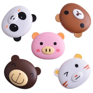 Contact lens kit with mirror and tweezers C503