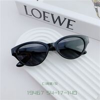 Солнцезащитные пластиковые TR90 очки  SANTA 19467S