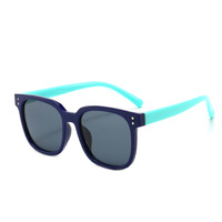 Детские силиконовые солнцезащитные поляризационные очки с защитой UV400 O-kai_glasses-1