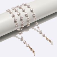 Gold-colored metal non-slip chain, with pearl heart, for glasses and masks GL1623