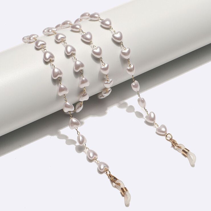 Gold-colored metal non-slip chain, with pearl heart, for glasses and masks GL1623