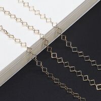 Gold-colored metal non-slip chain, with square, for glasses and masks GL524
