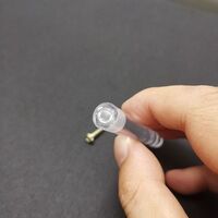 Держатель (кронштейн) для очков, под носоупоры, для вставки в пазы стоек для очков, 90*9 мм