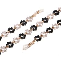 Metal non-slip chain, with pearl black and white flower, for glasses and masks GL1467