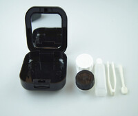 Travel kit for soft contact lenses (Kits for contact lenses) A-917伴侣盒