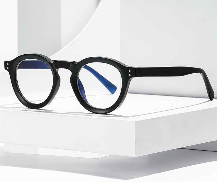 Оправа пластиковая, материал TR-90+CA (флекс!) FOCUS FCS2090