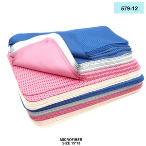 Салфетка из плотной микрофибры для протирки линз в очках противоскользящая с силиконовыми элементами 579-12 15*18 см (цена за пачку)