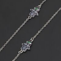 Silver-colored metal non-slip chain, with pendant palm and eye, for glasses and masks GL238