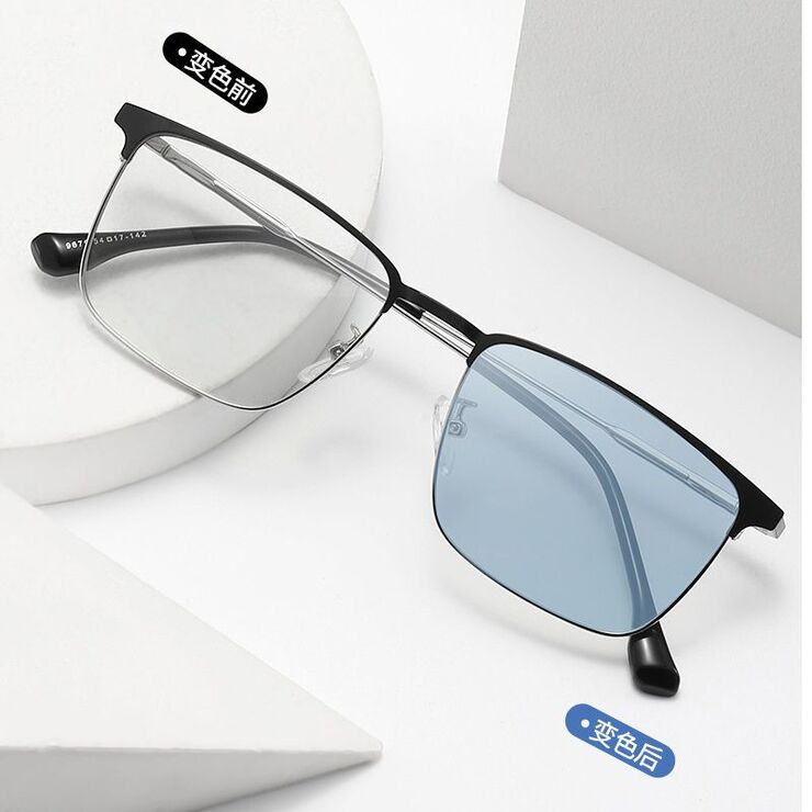Photochromic glasses with blue light and UV protection 9679-GT