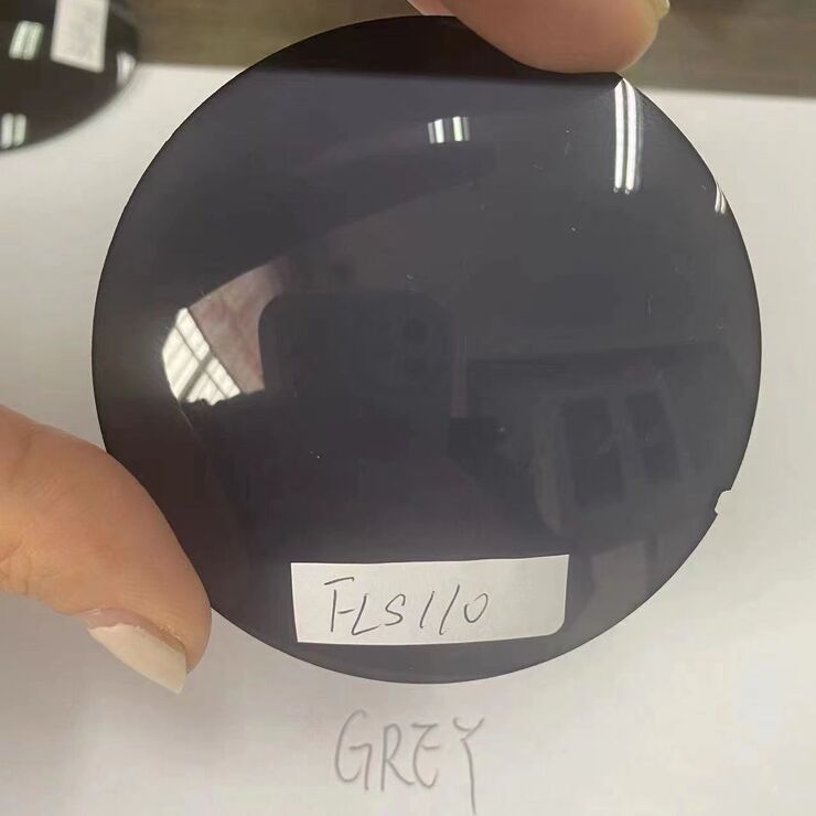 Линзы пластиковые солнцезащитные Ø71 мм FLS110, серые (цена за пару)