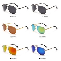 Polarized sunglasses with UV400 protection F2341