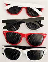 黑框多孔镜 Perforated pinhole glasses for kids 087