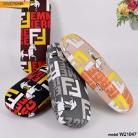Glasses case W21047