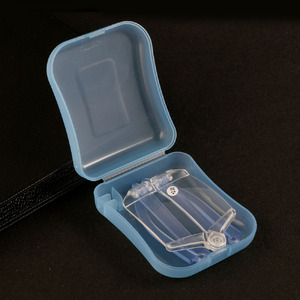 Очки складные пластиковые для чтения с футляром YL-4015