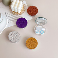 Kit for soft contact lenses (Kits for contact lenses) MT6568-5