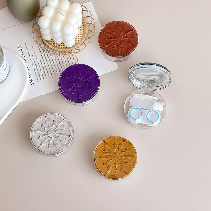 Kit for soft contact lenses (Kits for contact lenses) MT6568-5