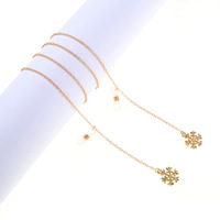 Gold-colored metal non-slip chain, with pendant snowflake with rhinestone, for glasses and masks GL806