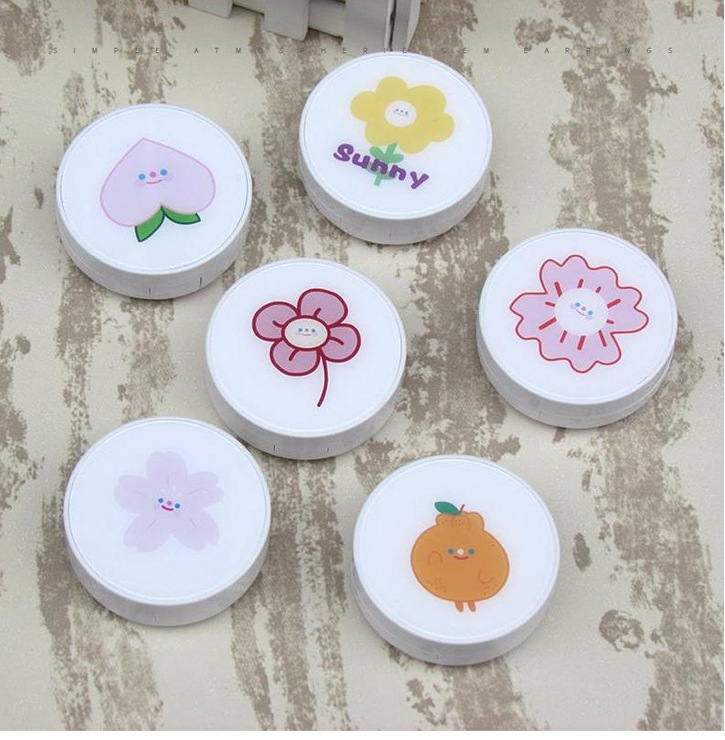 Kit for soft contact lenses (Kits for contact lenses) HF008-33