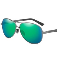 Polarized sunglasses with UV400 protection F8815