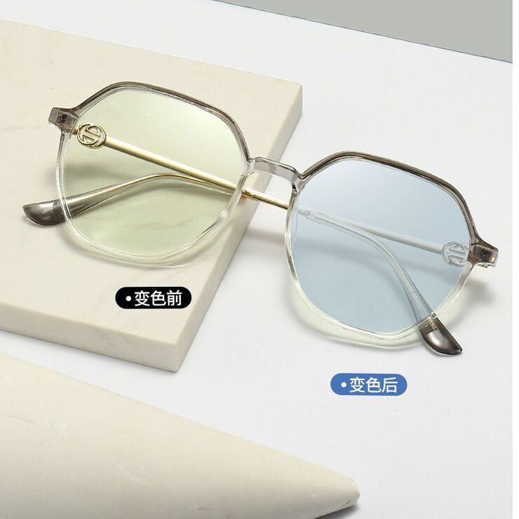 Очки пластиковые TR90 фотохромные с защитой от синего света 9726-GT