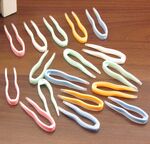 Tweezers with silicone tip for working with contact lenses W00112