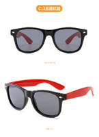 Детские силиконовые солнцезащитные поляризационные очки с защитой UV400 T11010