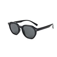 Детские силиконовые солнцезащитные поляризационные очки с защитой UV400 T18002