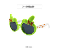 Polarized silicone sunglasses with UV400 protection for kids T11029