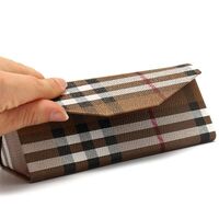 Футляр для очков и солнцезащитных очков HD20224801