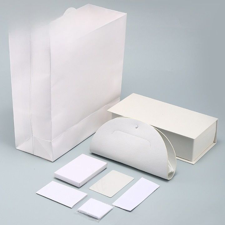 Футляр для очков и солнцезащитных очков + дополнительный комплект AL677966090334