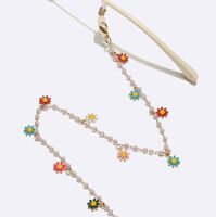 Gold-colored metal non-slip chain, with pearl and colorful small daisy, for glasses and masks GL1704