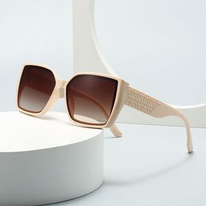 Plastic sunglasses for women Elit 9196-EL